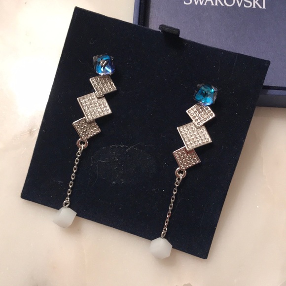 Swarovski Jewelry - Swarovski Blue And White Cube Silver Drop Earrings